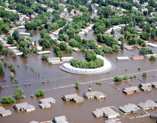 Minot, North Dakota, was inundated with water during the major 2011 flood. Credit: U.S. Army Corps of Engineers/Clay Church
