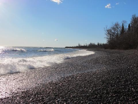 Image of Lake Superior shoreline