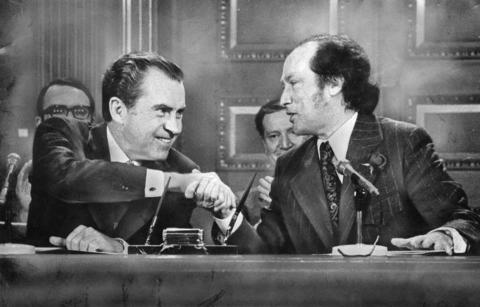 Picture of Richard Nixon and Pierre Elliot Trudeau signing the 1972 Great Lakes Water Quality Agreement